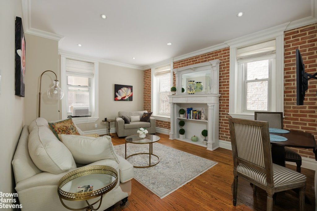 1326 Madison Avenue, Unit 23