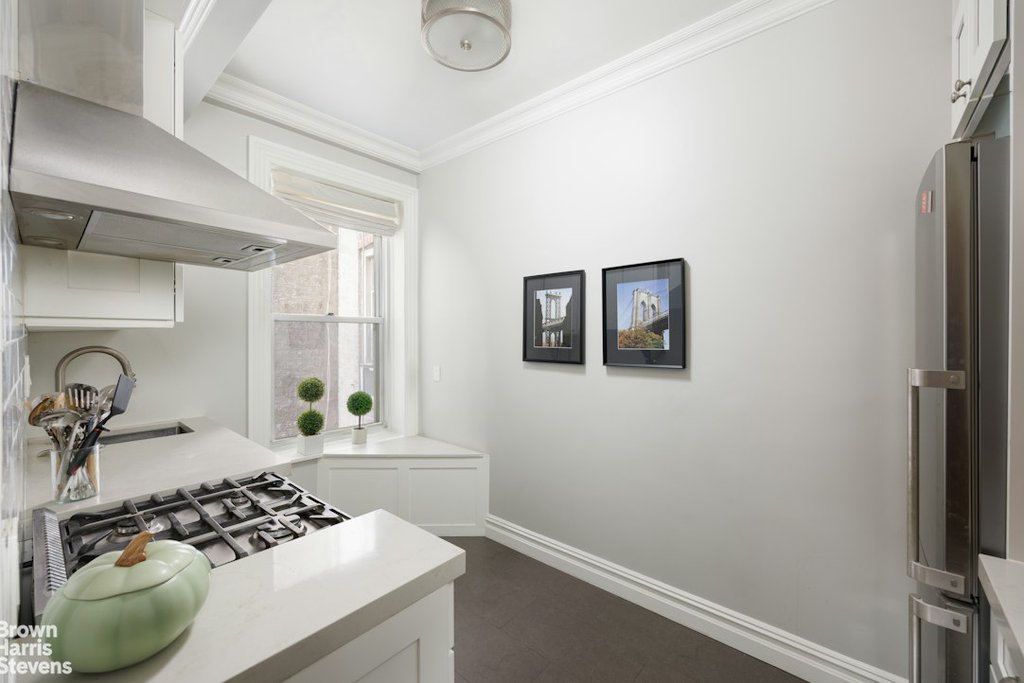 1326 Madison Avenue, Unit 23 photo 6
