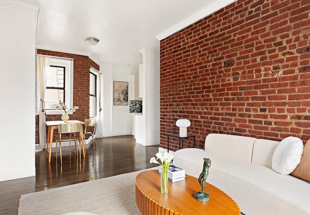 21-06 35th Street, Unit 3E photo 2