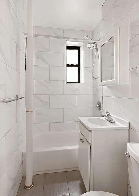 21-06 35th Street, Unit 3E photo 8
