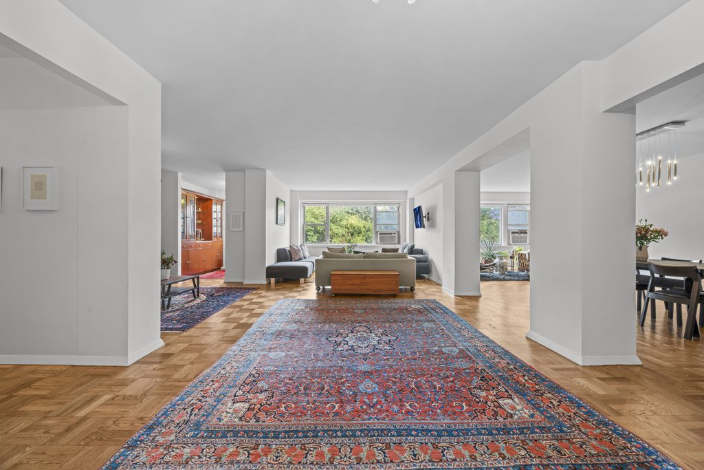 750 Kappock street, Unit 405