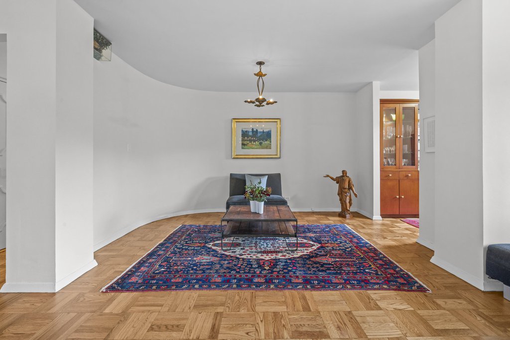 750 Kappock street, Unit 405 photo 4