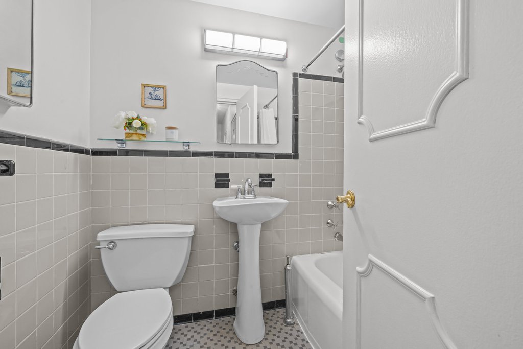 750 Kappock street, Unit 405 photo 18