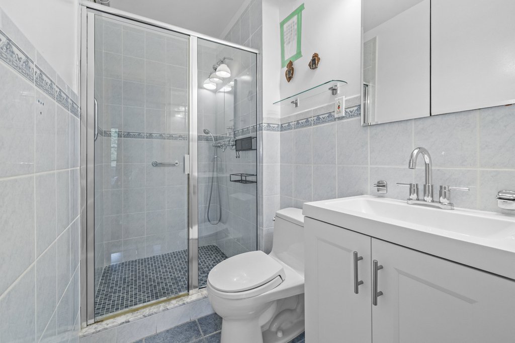 750 Kappock street, Unit 405 photo 22
