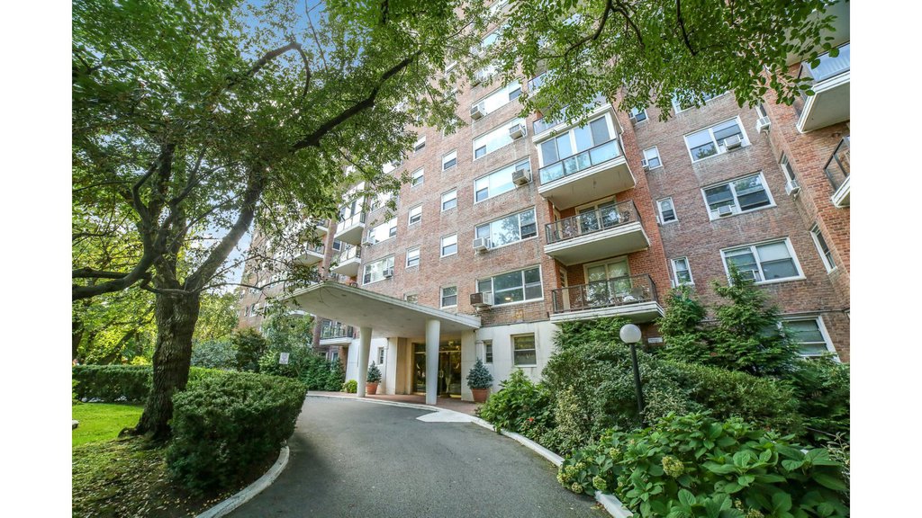 750 Kappock street, Unit 405 photo 29