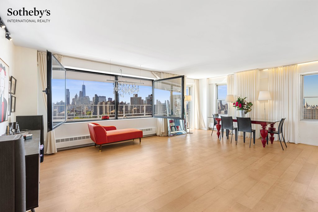 568 Grand Street, Unit J1901