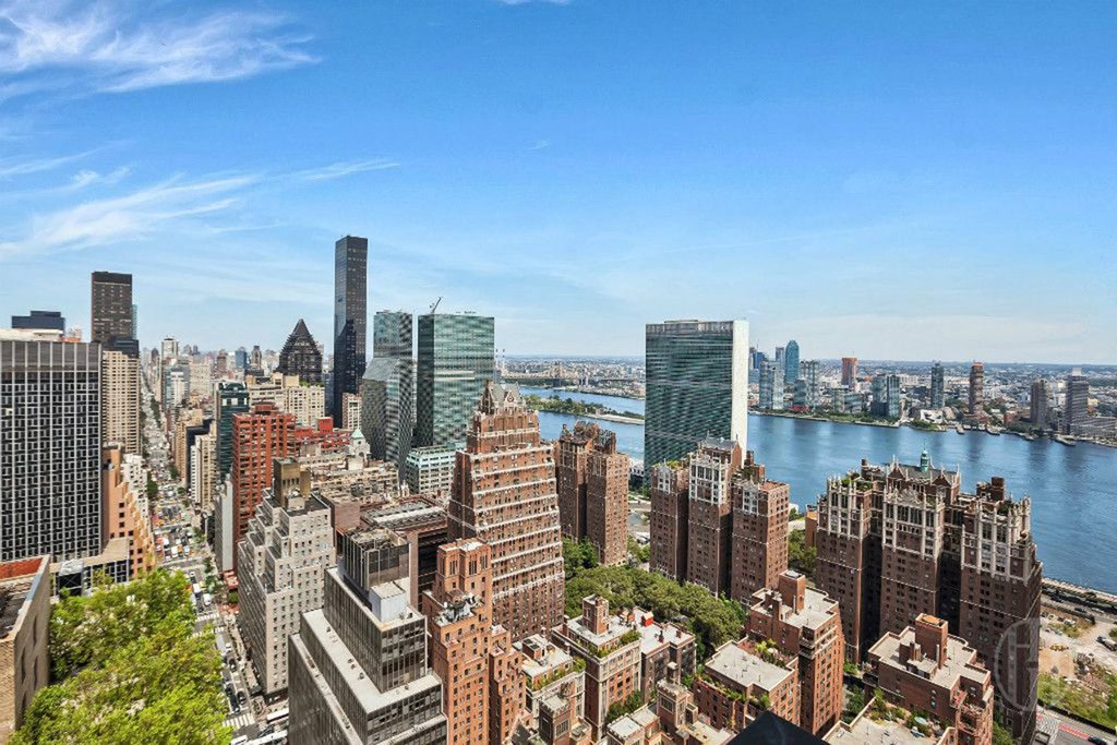 250 East 40th Street, Unit 47C photo 5
