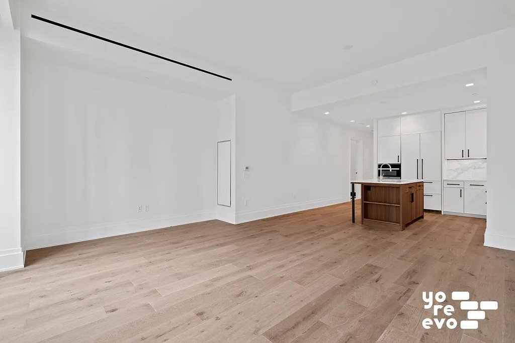 25 Park Row, Unit 12A photo 4
