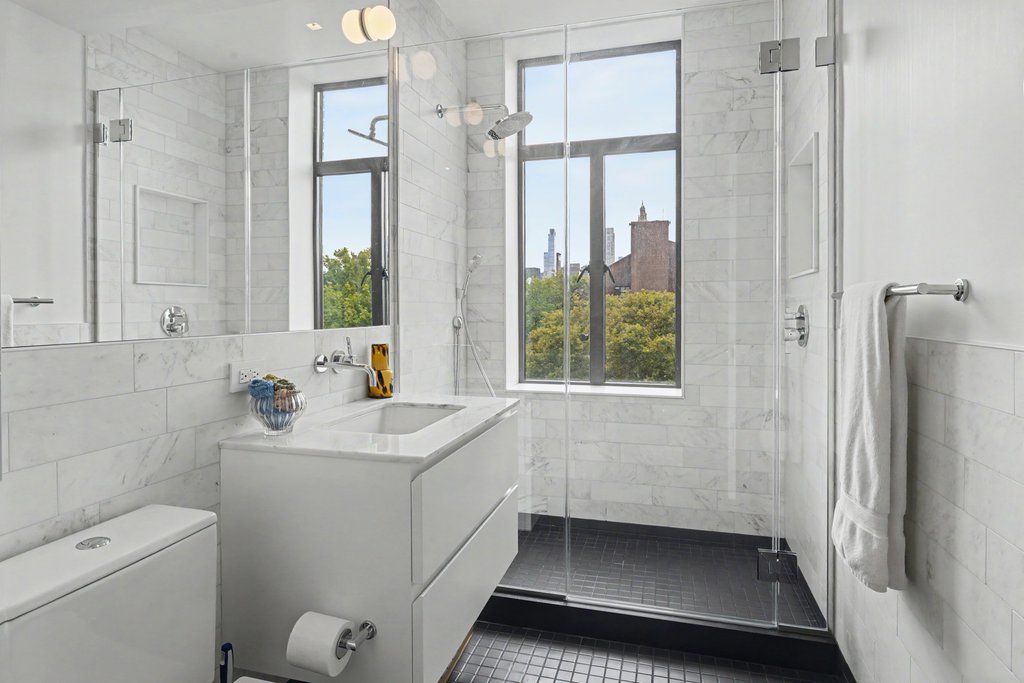 7 West 81st Street, Unit 6B photo 13