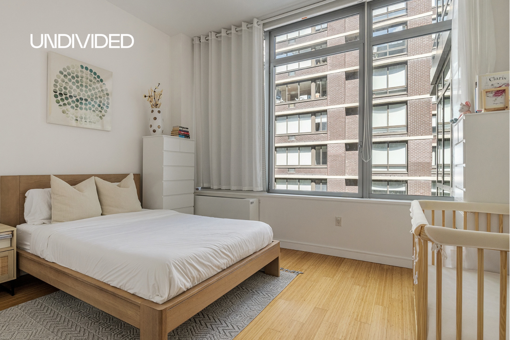 303 East 33rd Street, Unit 8A photo 5