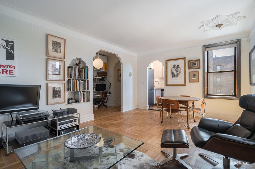 1710 Avenue H, Unit C5 photo 3