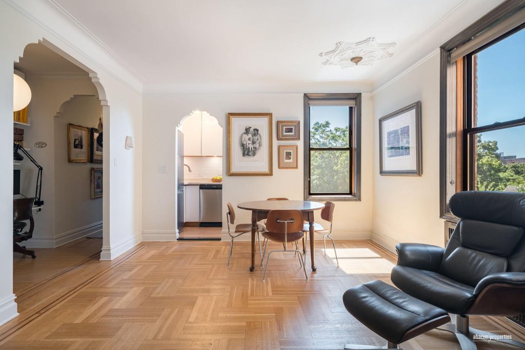 1710 Avenue H, Unit C5 photo 4