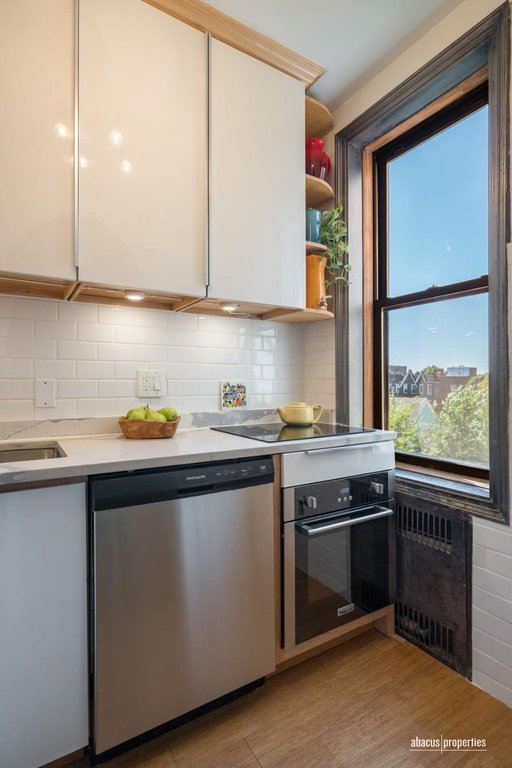 1710 Avenue H, Unit C5 photo 6