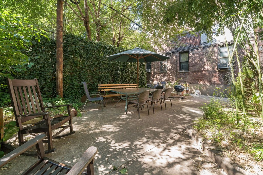 1710 Avenue H, Unit C5 photo 17