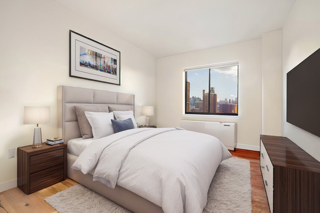64 East 111th Street, Unit 1101 photo 3