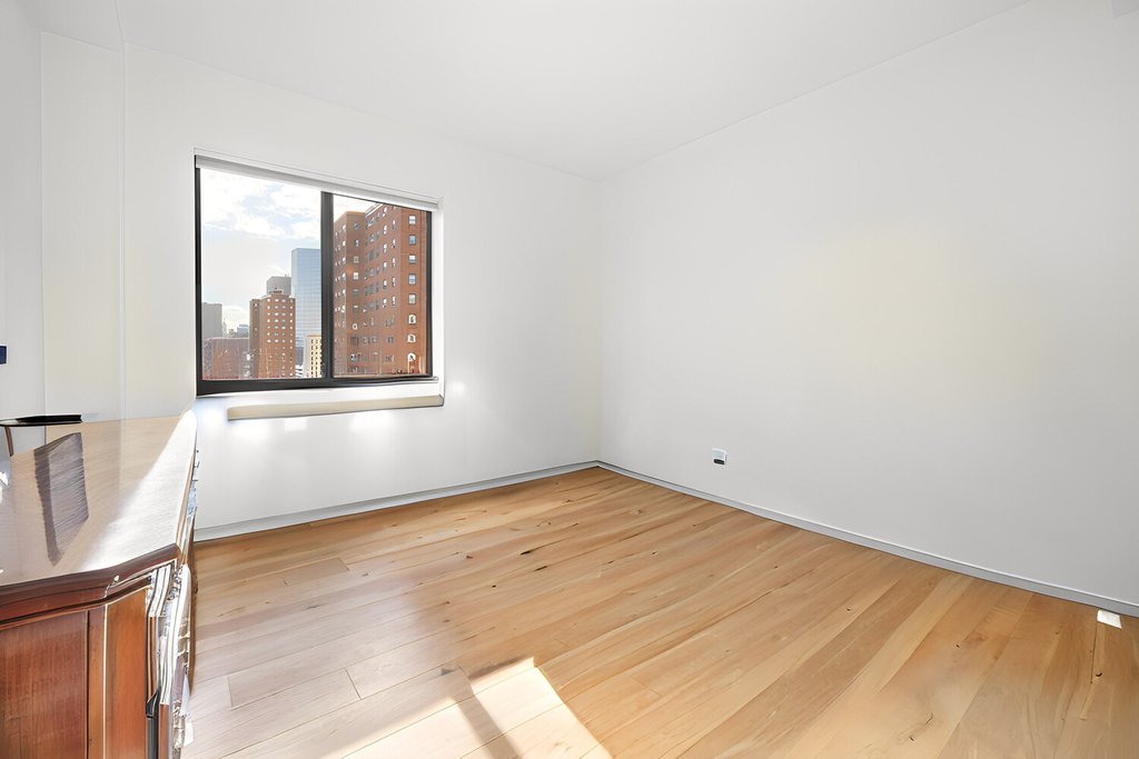 64 East 111th Street, Unit 1101 photo 6