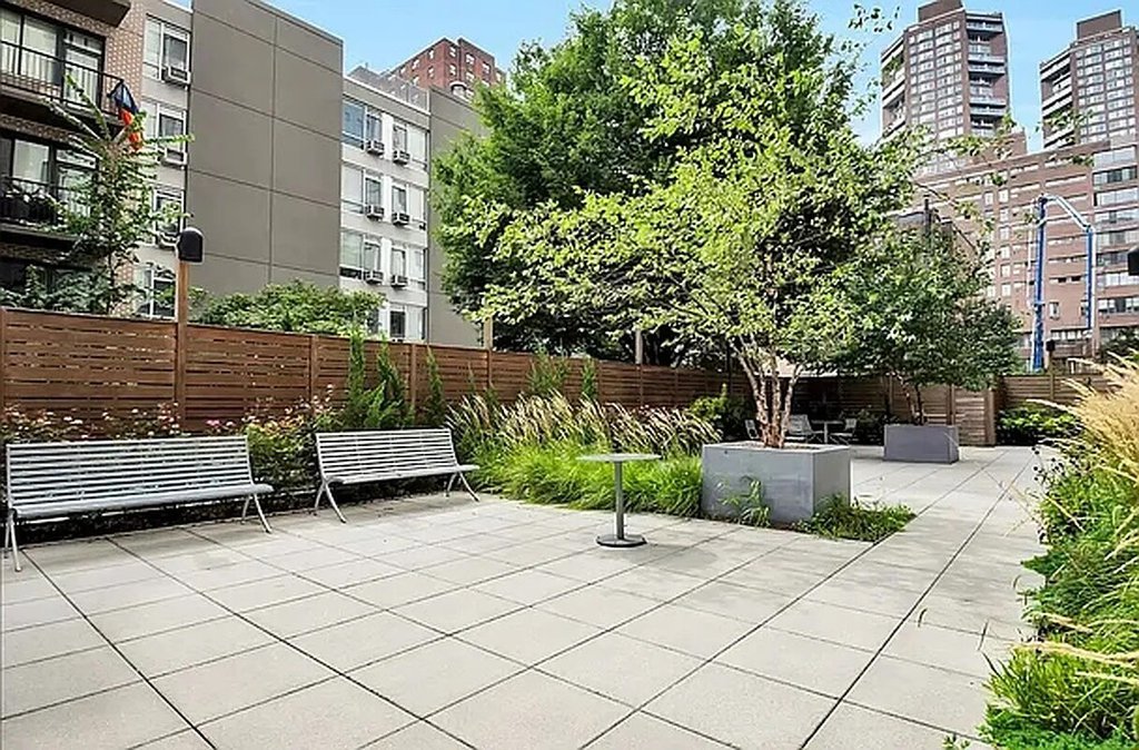 64 East 111th Street, Unit 1101 photo 9