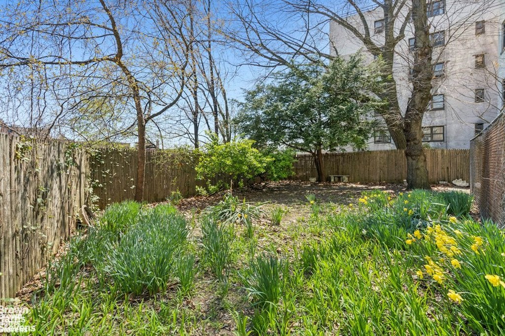23 Hamilton Terrace – For Sale photo 17