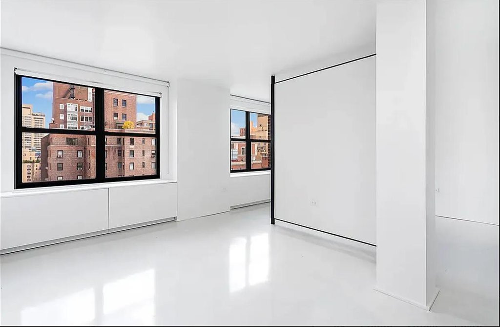 237 Madison Avenue, Unit 1702 photo 3
