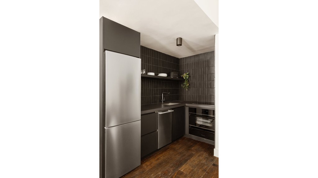 410 West 23rd Street, Unit 1D photo 2