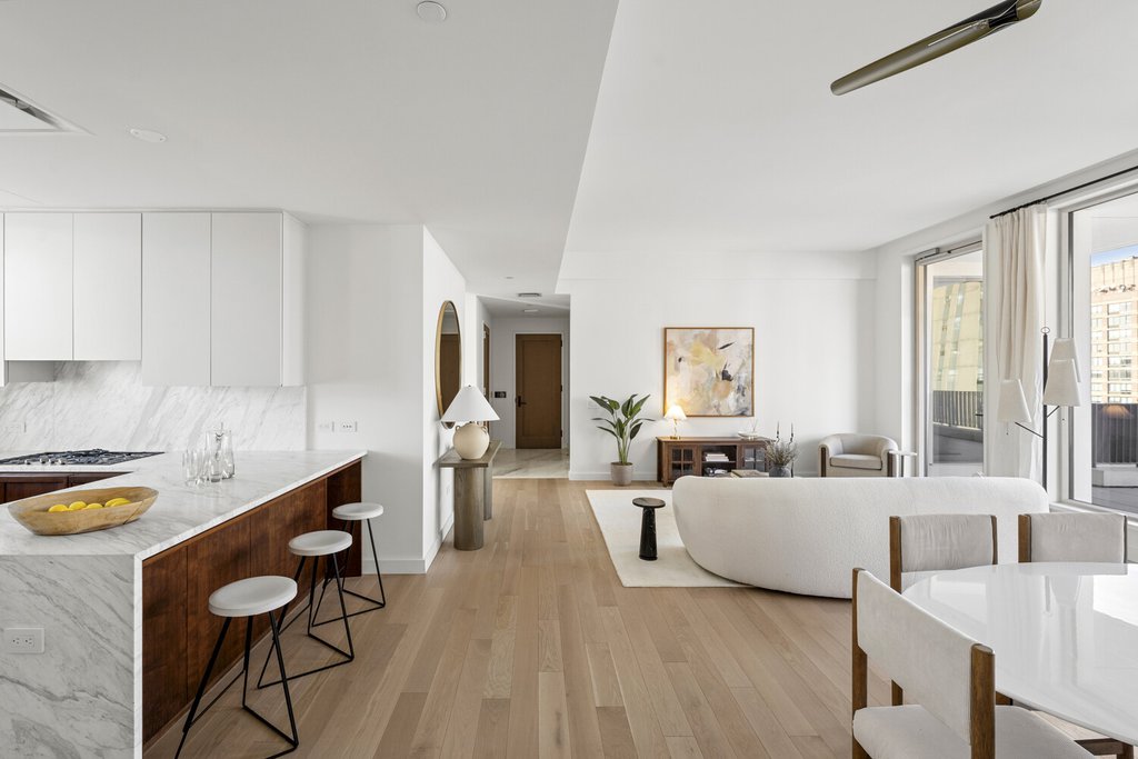 212 West 93rd Street, Unit 12 photo 3