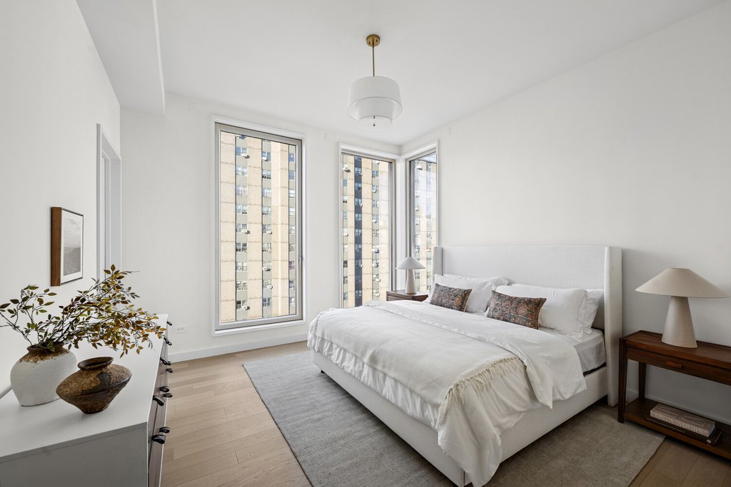 212 West 93rd Street, Unit 12 photo 5