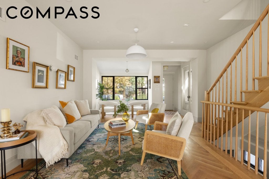 190 Sullivan Place – For Sale
