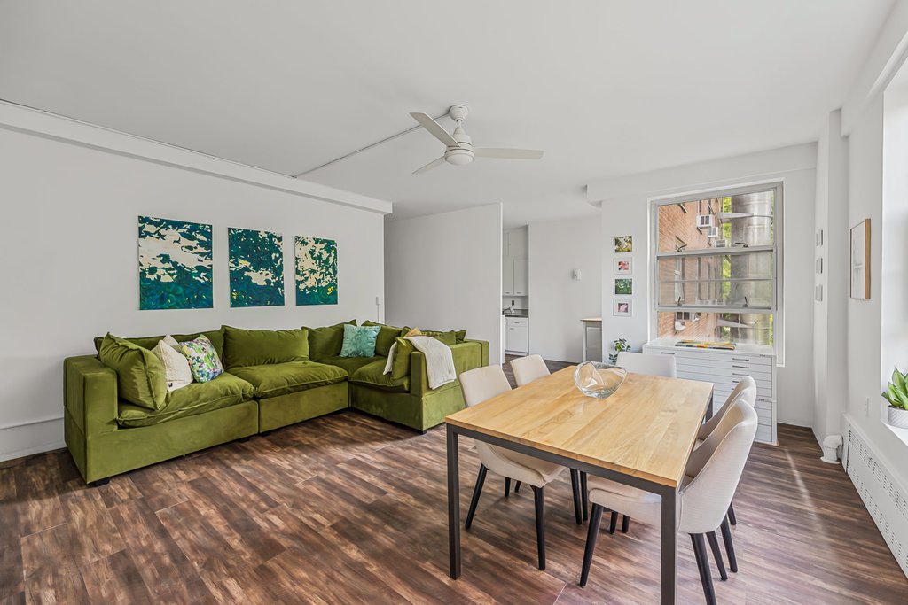 80 La Salle Street, Unit 5H photo 2