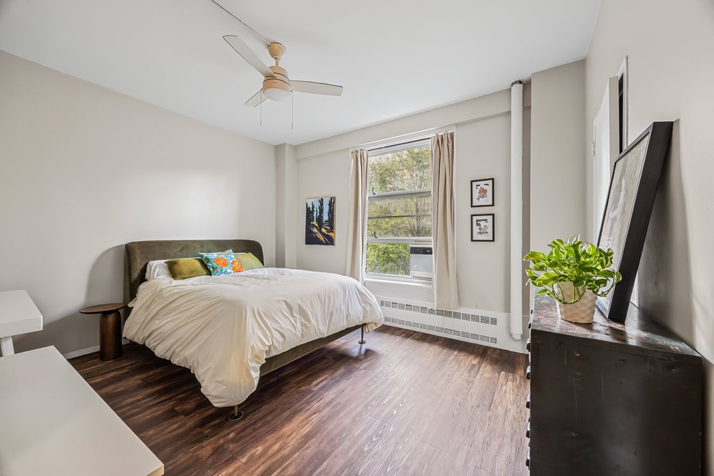 80 La Salle Street, Unit 5H photo 6