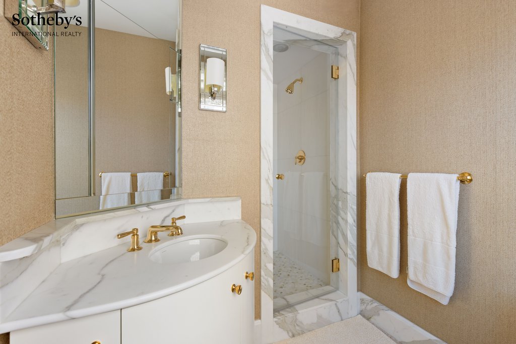 817 Fifth Avenue, Unit 7 photo 9