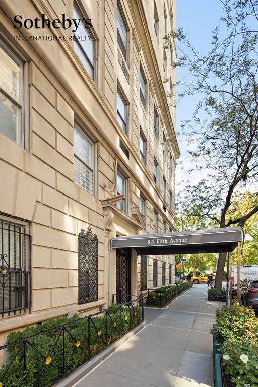 817 Fifth Avenue, Unit 7 photo 13