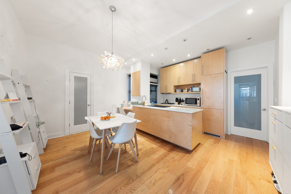 615 West 113th Street, Unit 21 photo 4