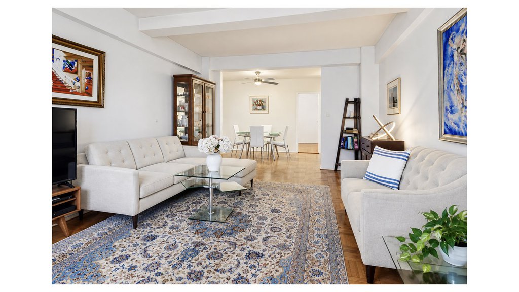 45 West 54th Street, Unit 9E photo 8