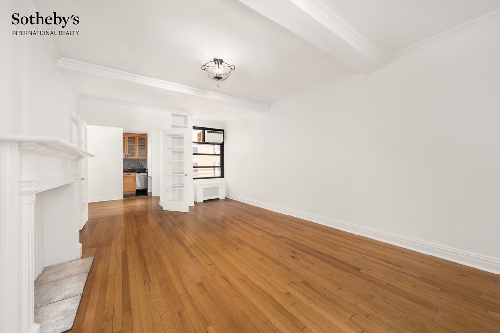 12 East 97th Street, Unit 7D photo 4