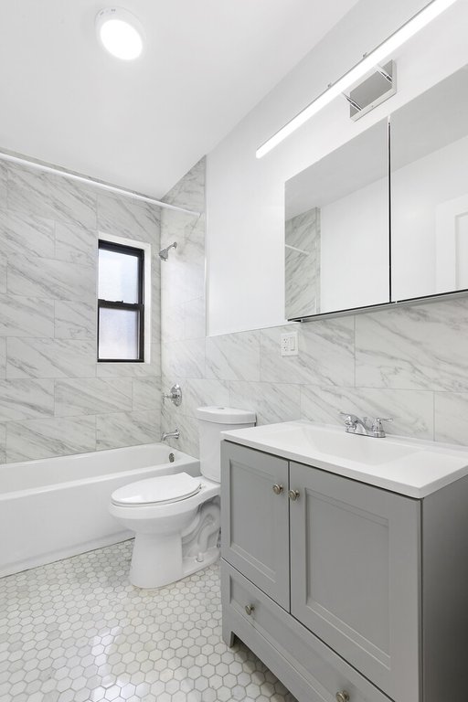 215 West 92nd Street, Unit 9I photo 6