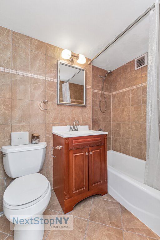 220 East 57th Street, Unit 8E photo 6