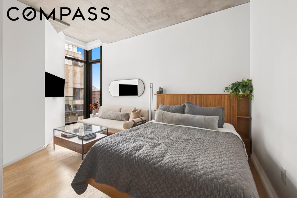 98 Front Street, Unit 9S