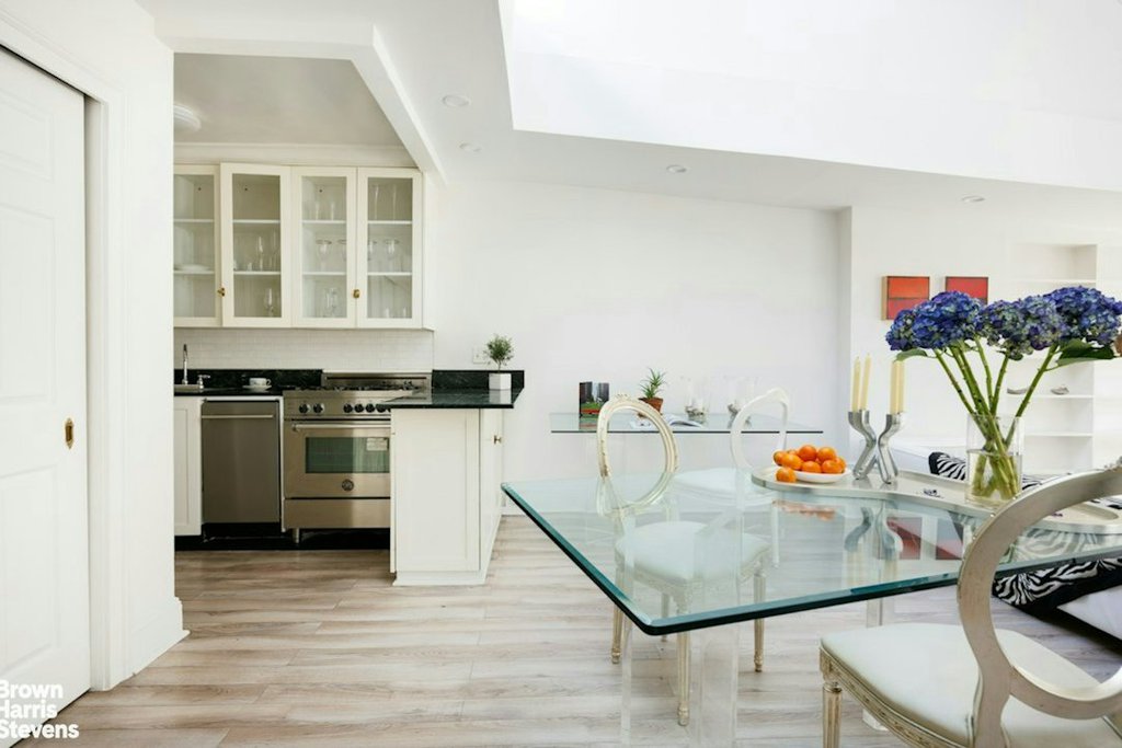 31 Gramercy Park South, Unit 4B photo 6