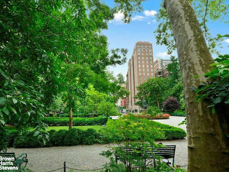 31 Gramercy Park South, Unit 4B photo 15