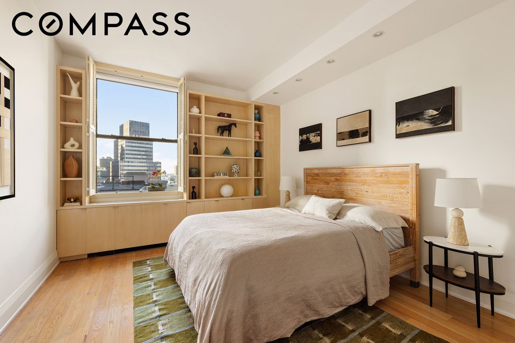 150 Nassau Street, Unit 20B photo 10