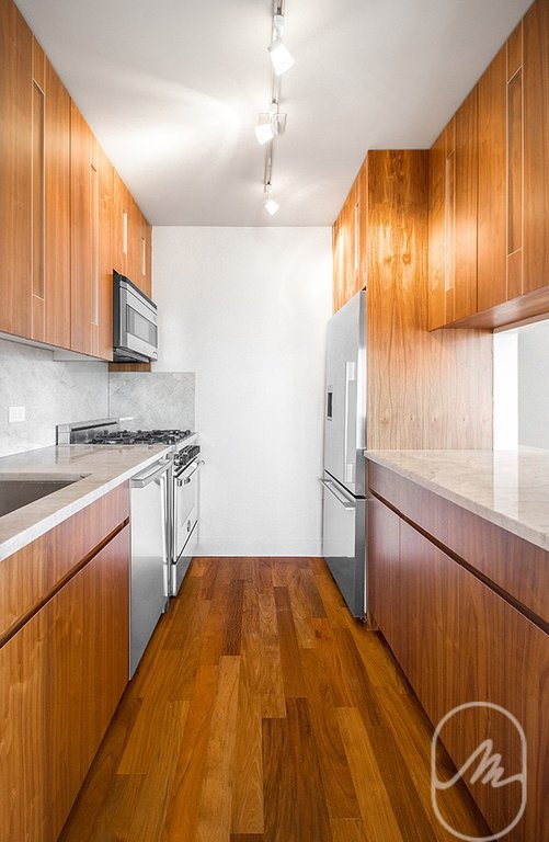 290 Third Avenue, Unit 28B photo 4