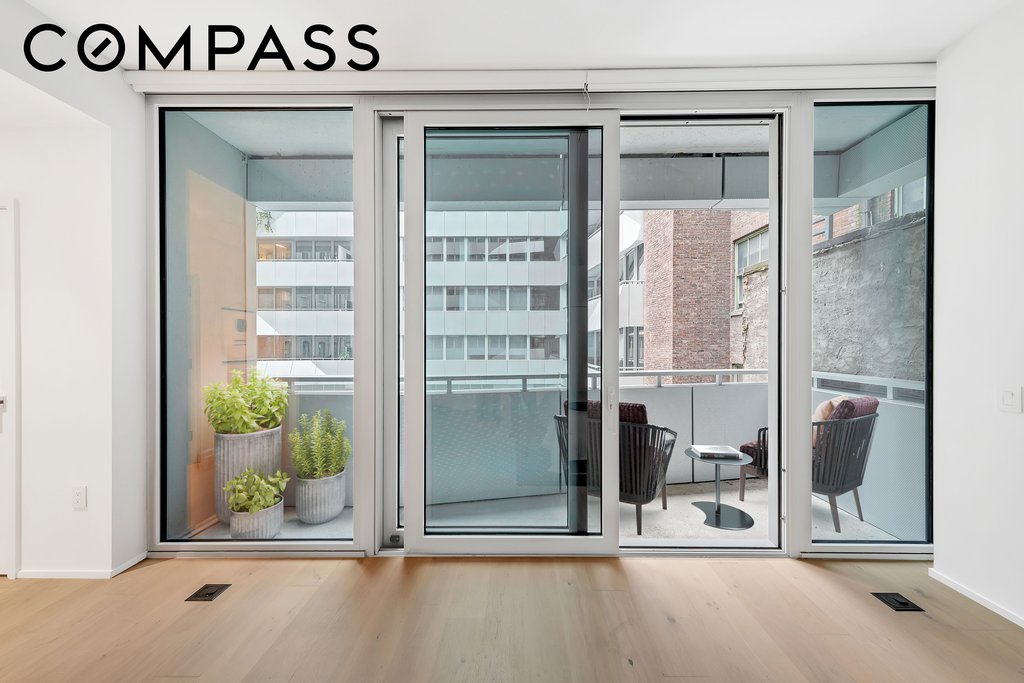 121 East 22nd Street, Unit S401 photo 3
