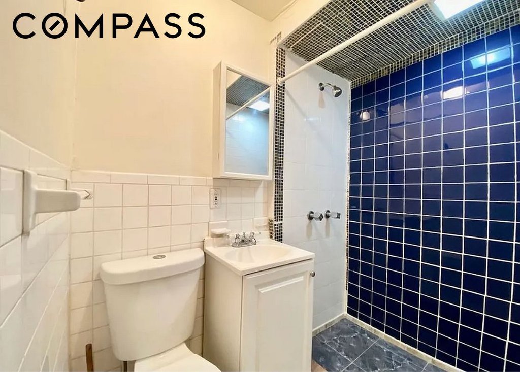 301 23rd Street – For Sale photo 11