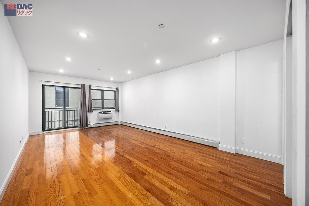27-16 41st Avenue, Unit 3C photo 2