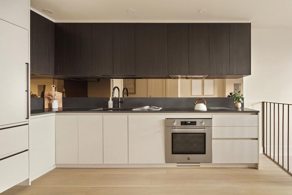 17 Dodworth Street, Unit 1 photo 3