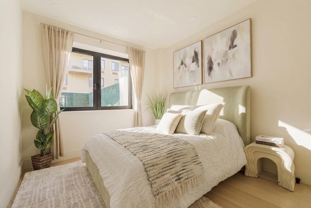 17 Dodworth Street, Unit 1 photo 5