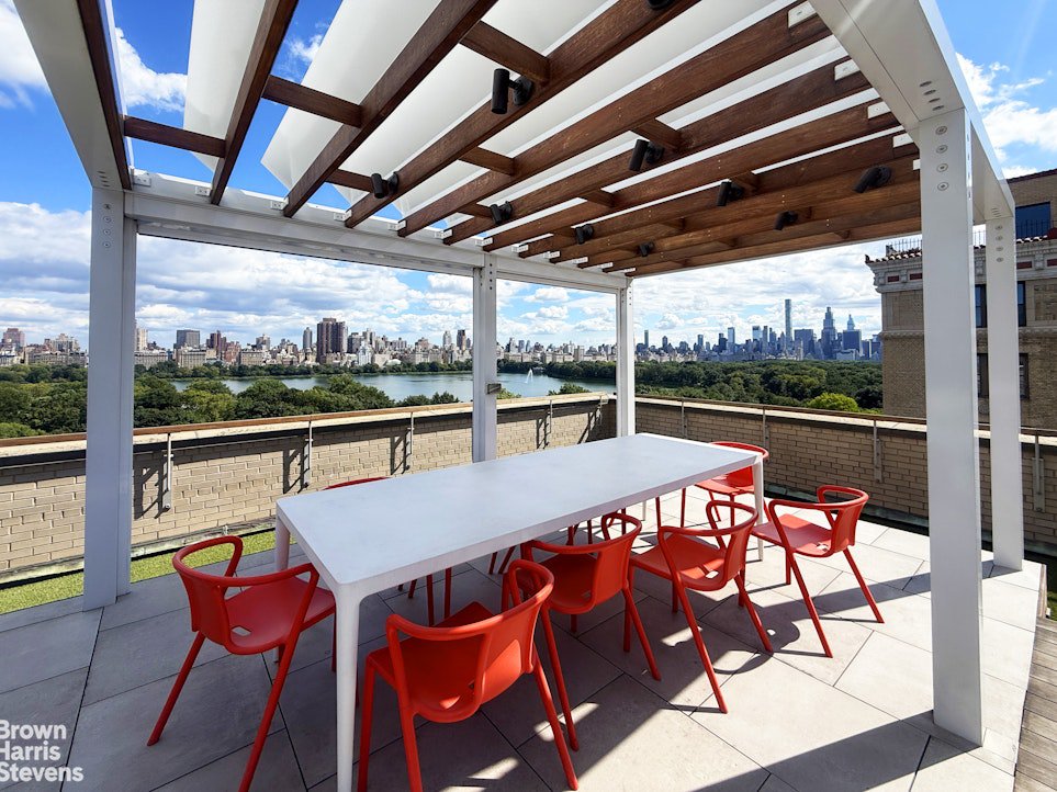 333 Central Park West, Unit 22 photo 13