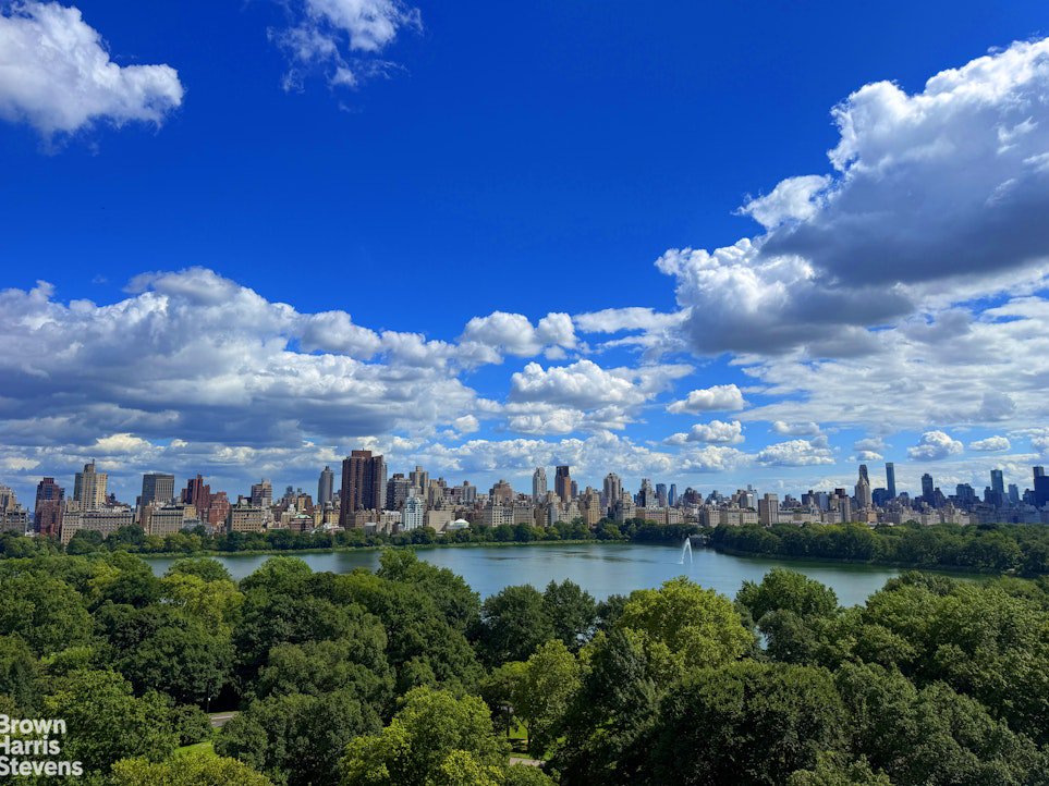 333 Central Park West, Unit 22 photo 14