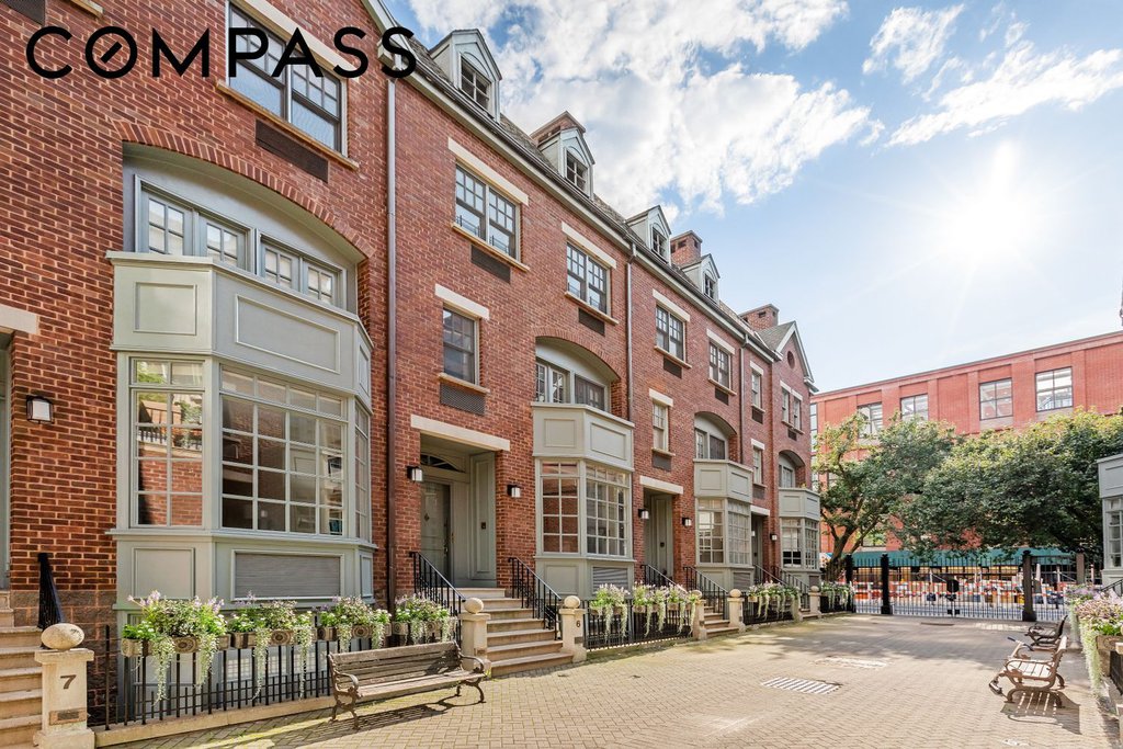 687 Greenwich Street, Unit TH6 photo 20