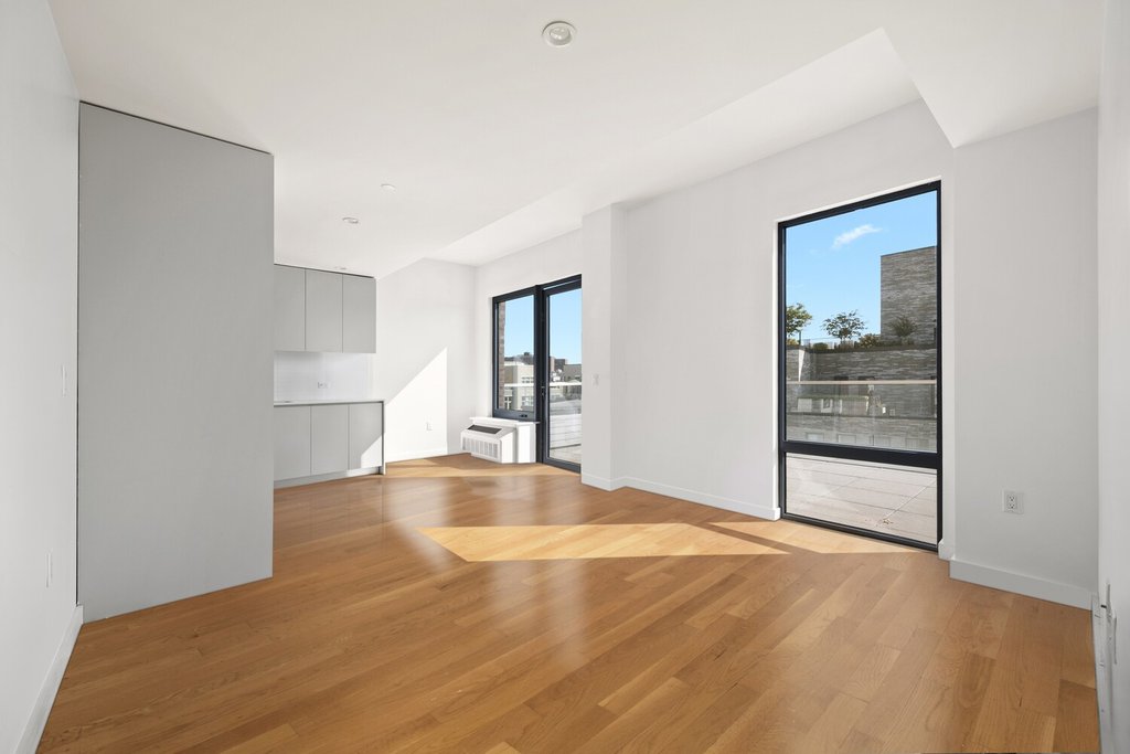 123 Hope Street, Unit 7J photo 2